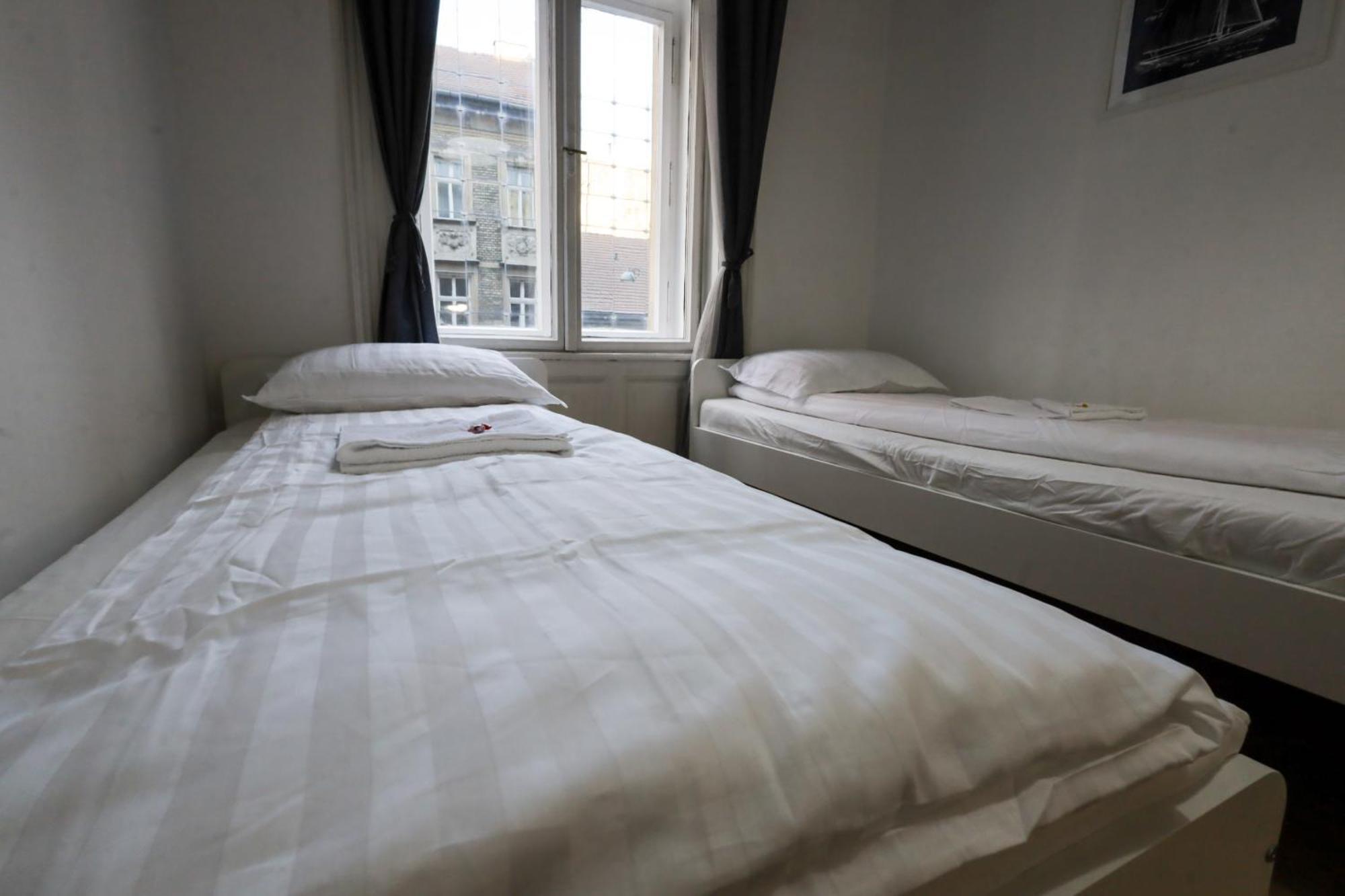 Budapest Pest-Port Apartment 4 Rooms For 16 Person Dış mekan fotoğraf