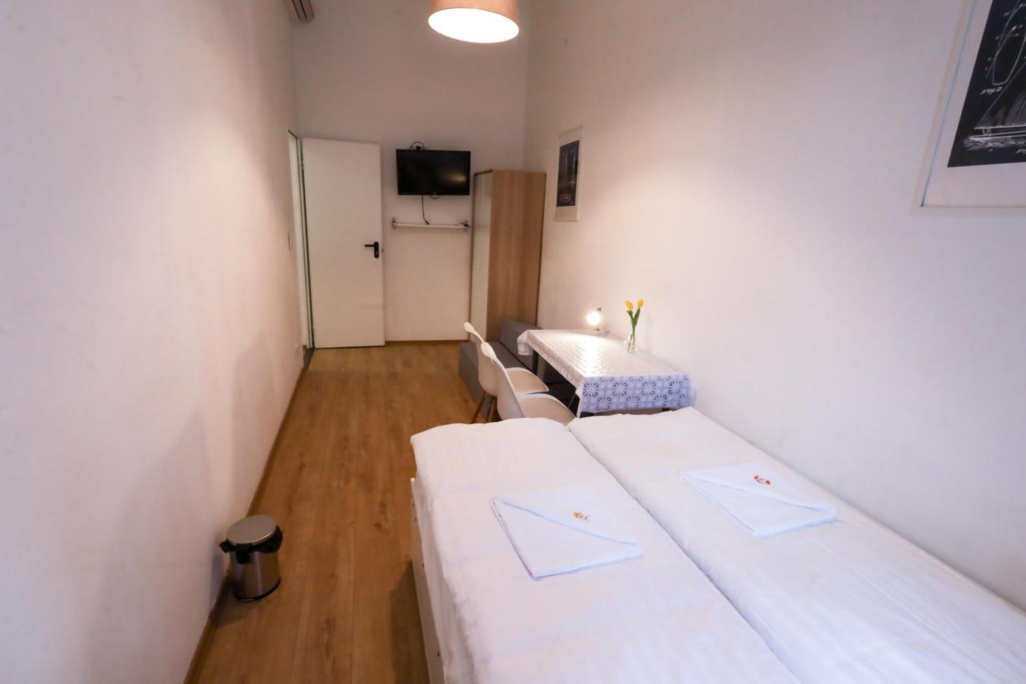 Budapest Pest-Port Apartment 4 Rooms For 16 Person Dış mekan fotoğraf